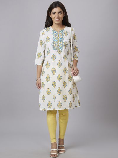 Globus Women White Printed Round Neck 3/4 Sleeves Straight Kurta