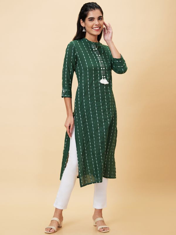 Globus Women Green Woven Design Mandarin Collar Straight Kurta