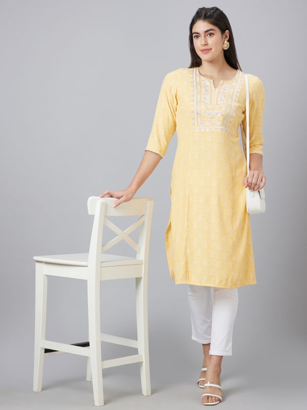 Globus Women Yellow Printed Round Neck Straight Kurta