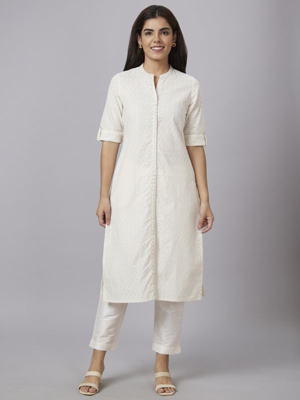 Globus Women Off White Embroidered Mandarin Collar Straight Kurta