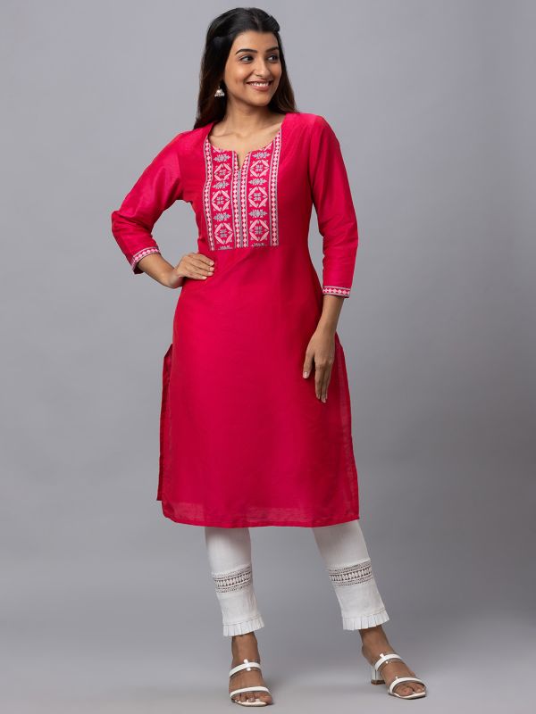 Globus Women Pink Round Neck Solid Column Kurta With Yoke Print Detail