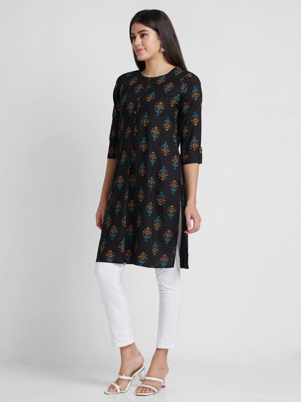 Globus Women Black Printed Round Neck Straight Kurta