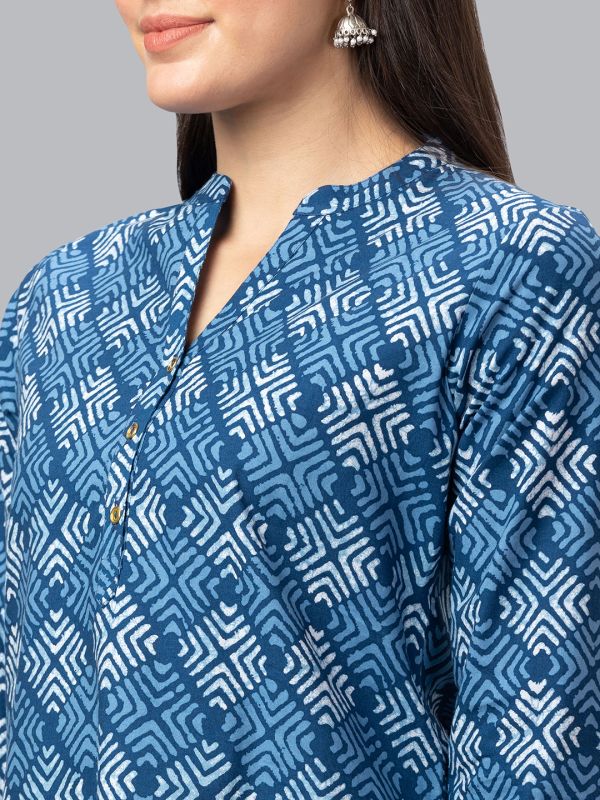 Globus Women Indigo Printed Mandarin Collar 3/4 Sleeves Straight Kurta