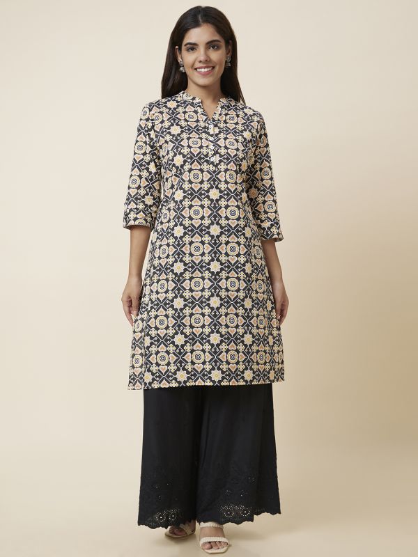 Globus Women Black Printed Straight Kurta