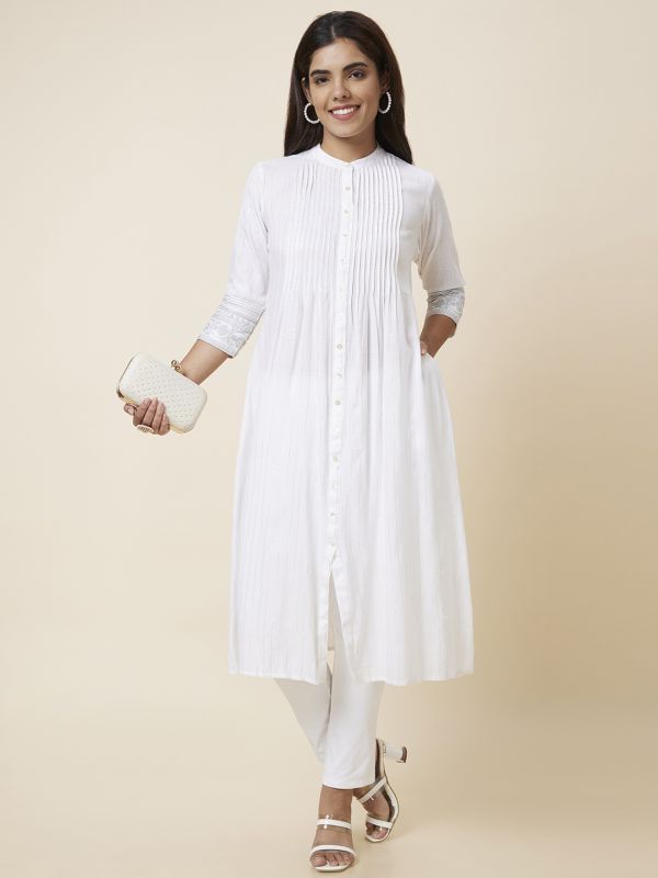 Globus Women Off White Solid A-Line Kurta