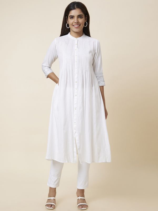 Globus Women Off White Solid A-Line Kurta