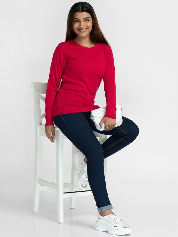 Globus Fuchsia Solid Pullover Sweater