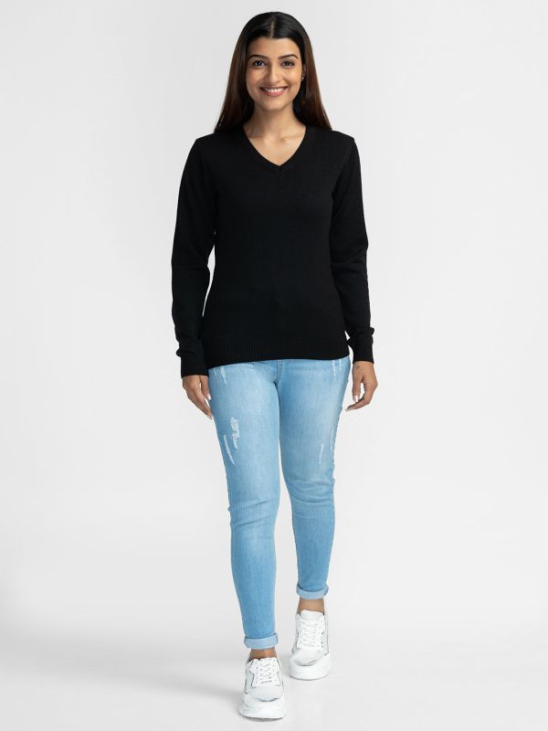 Globus Black Solid Pullover Sweater