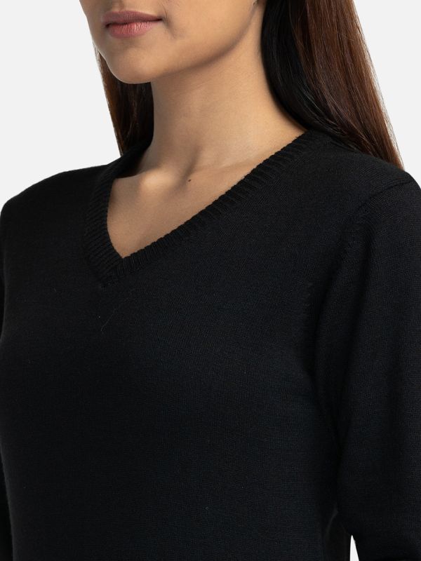 Globus Black Solid Pullover Sweater