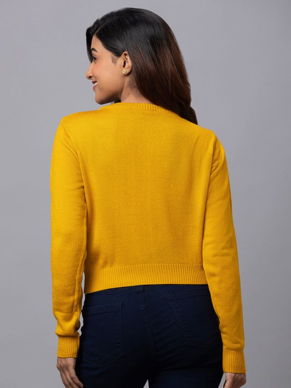 Globus Women Mustard Solid Pullover Sweater